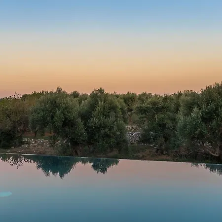 Trullo In With Infinity Pool Semesterbostad
