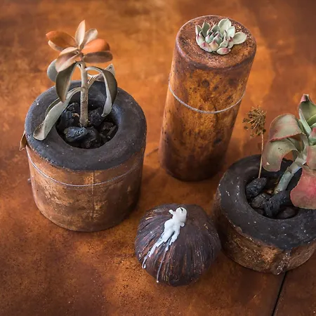 Trullo In With Infinity Pool Cisternino