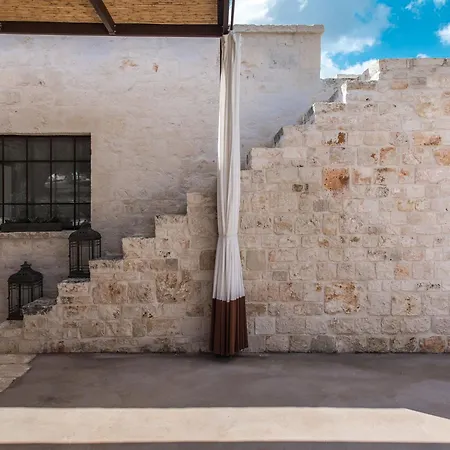 펜션 Trullo In With Infinity Pool *
