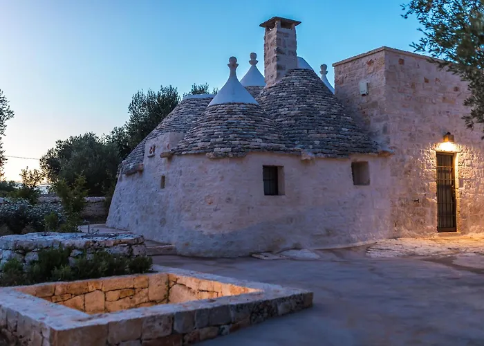 Trullo In With Infinity Pool Ferienhaus Cisternino